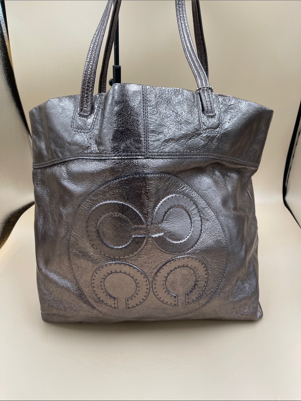 Coach Metallic  Leather Tote Bag with Embossed Coach Emblem A1093-14961 Rare Tag